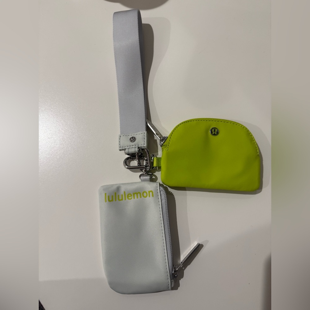 lululemon athletica Gray and Neon Green Key & Card Holder